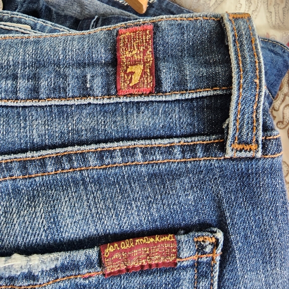 7 for All Mankind jeans - Picture 3 of 4